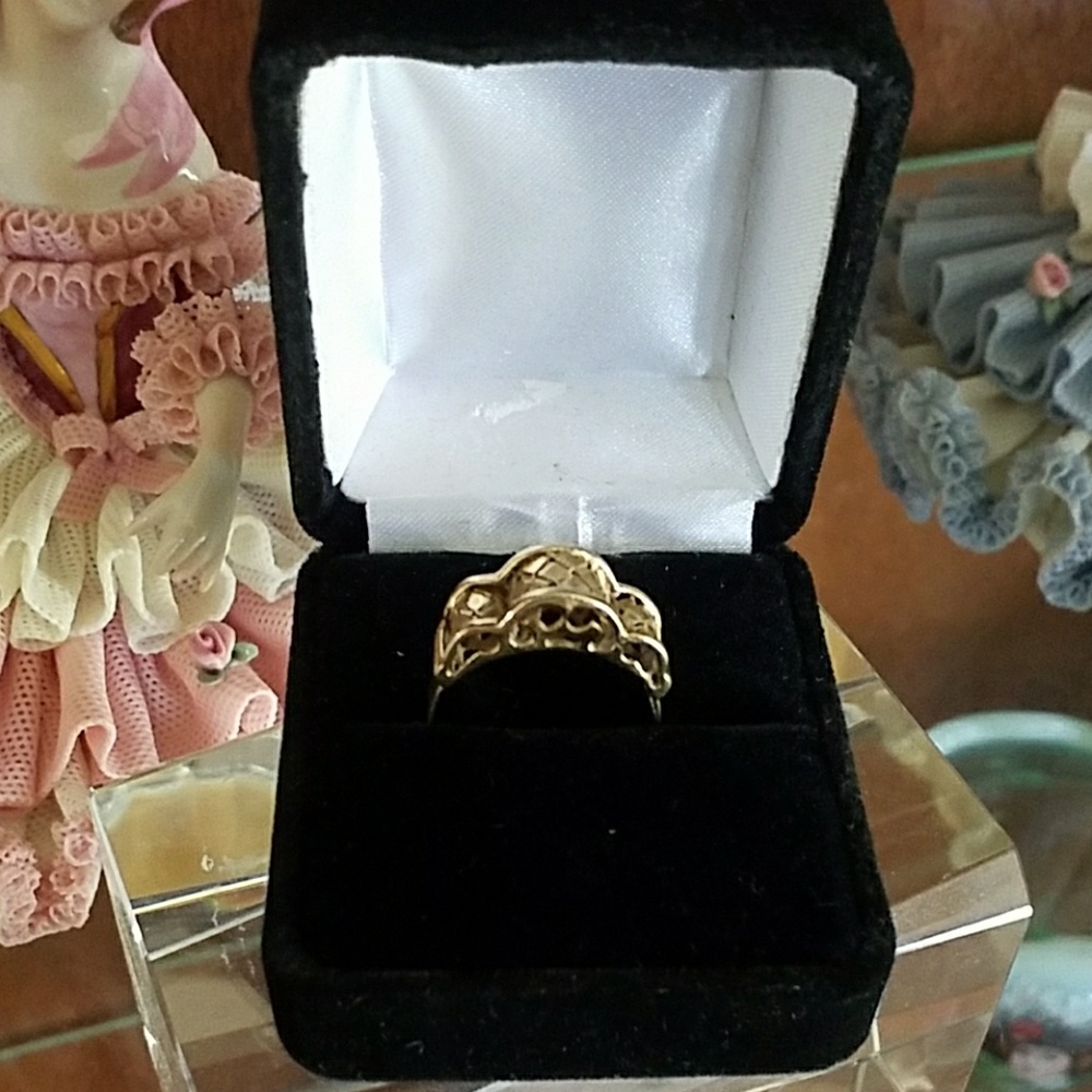 14k gold ring